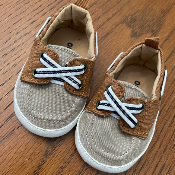 Old Navy Other - Old Navy Baby Boat Shoes size 0-3m